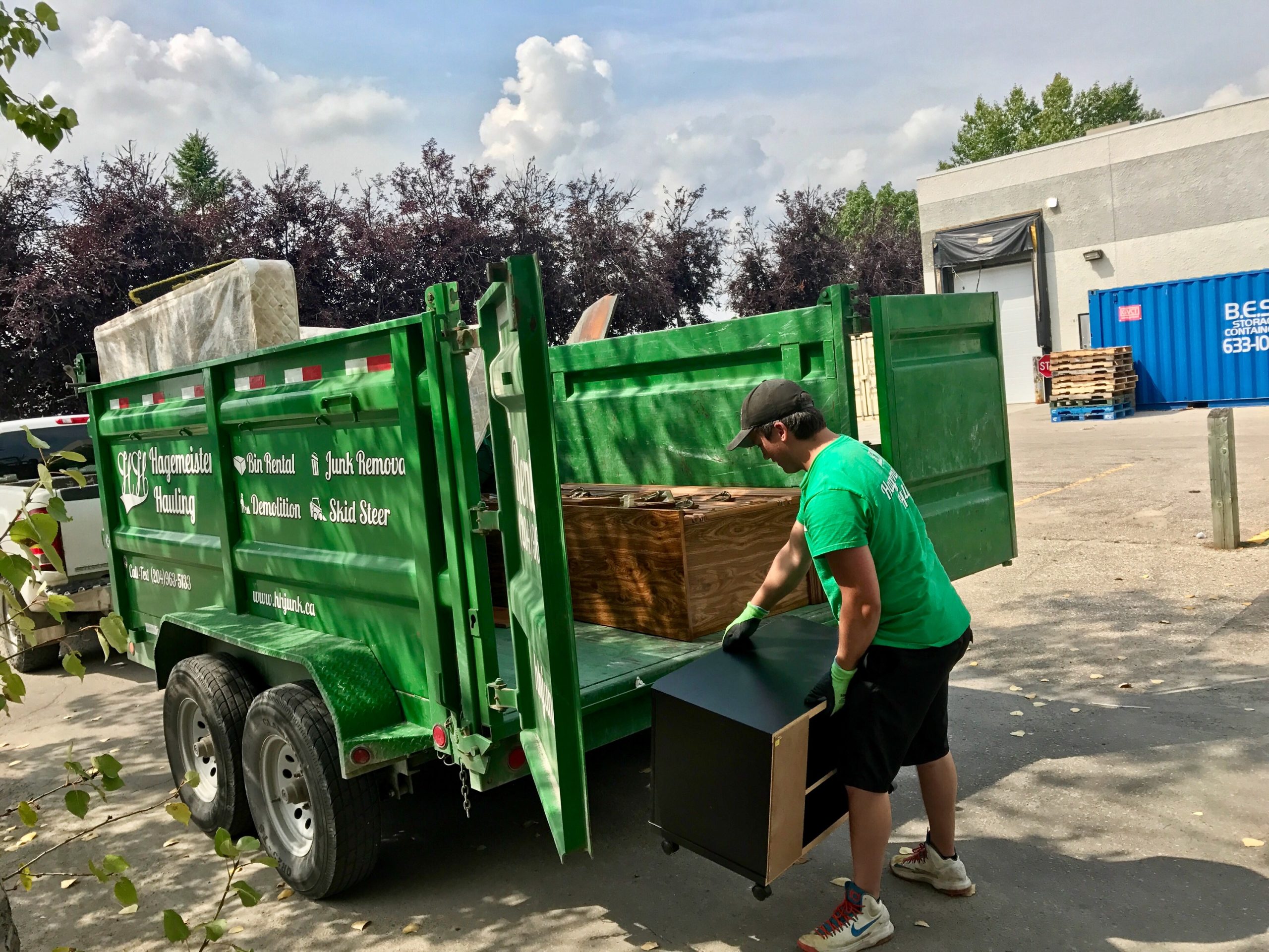 Featured image for “3 Reasons Hiring a Junk Removal Company Helps People Living in Winnipeg, Manitoba”